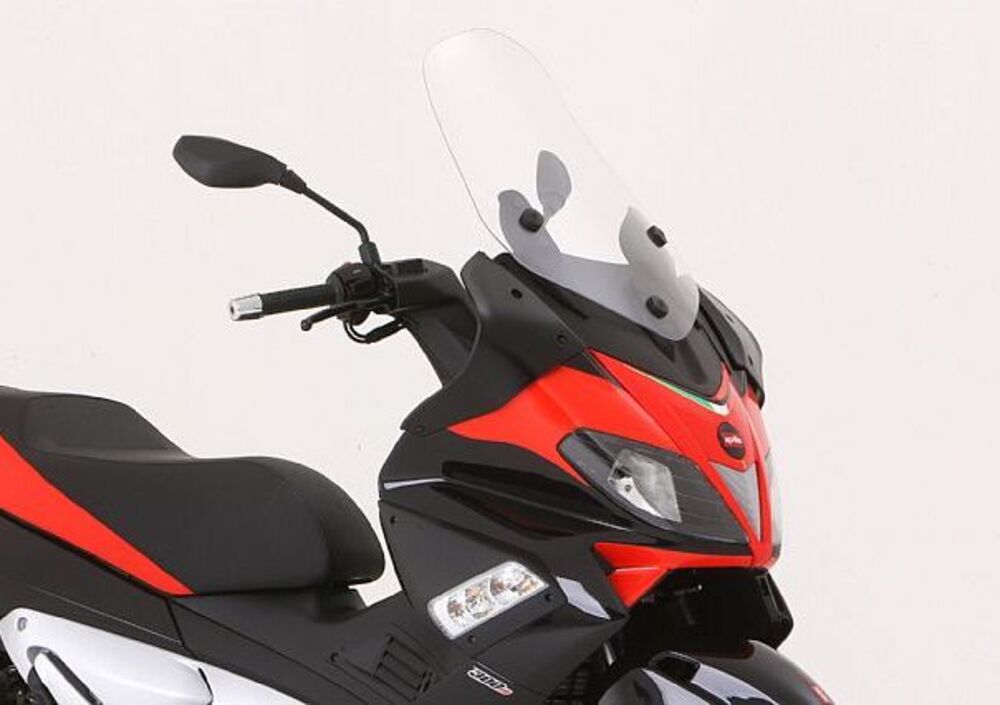 Aprilia SR Max 125 (2011 - 14)  (2)