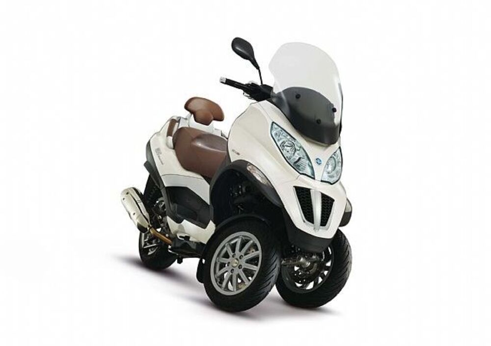 Piaggio MP3 500 i.e. Sport (2011 - 13) (2)