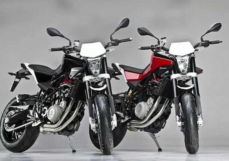 Husqvarna Nuda 900 Nuda 900 ABS (2011 - 13) (2)