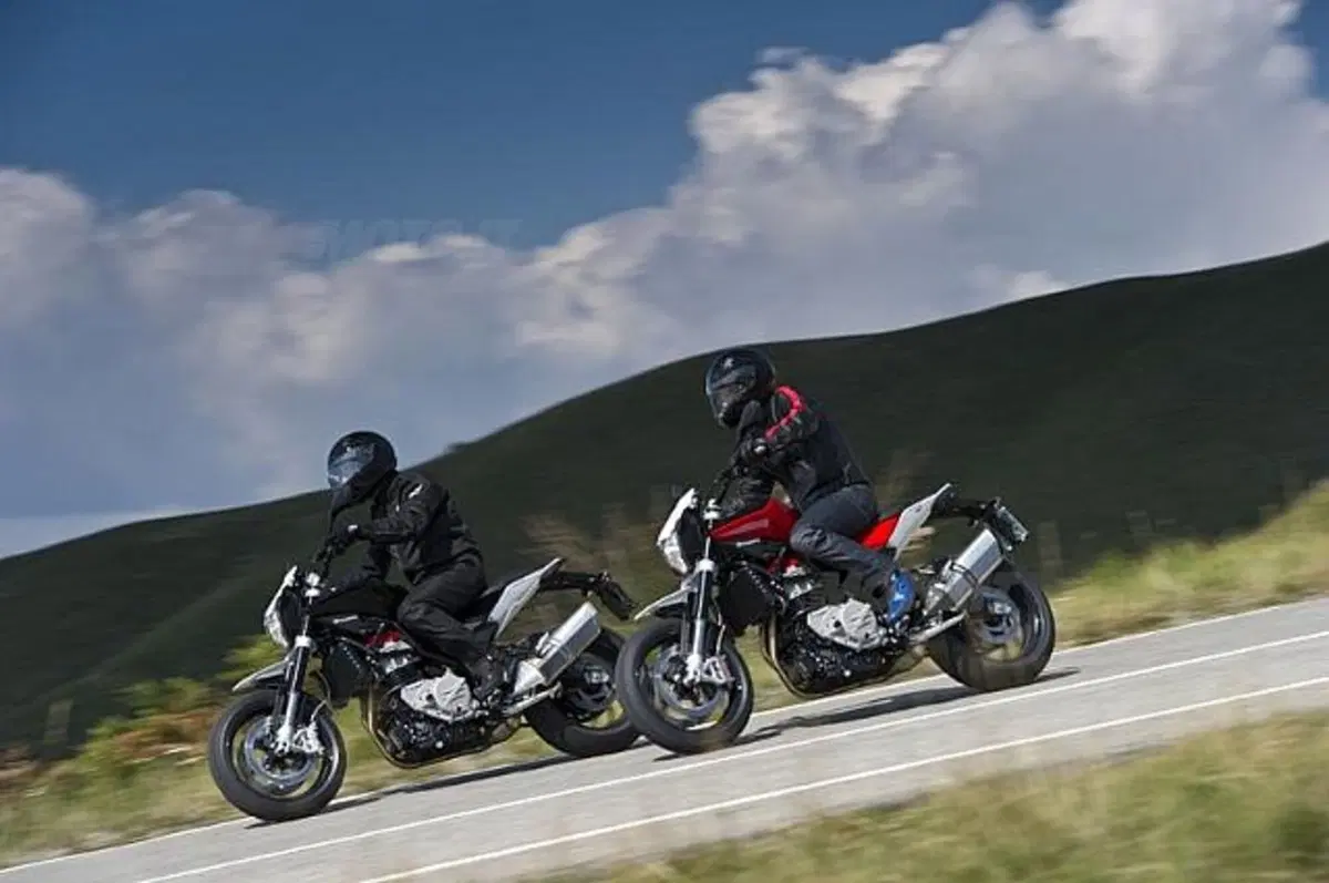 Husqvarna Nuda 900 Nuda 900 ABS (2011 - 13) (4)
