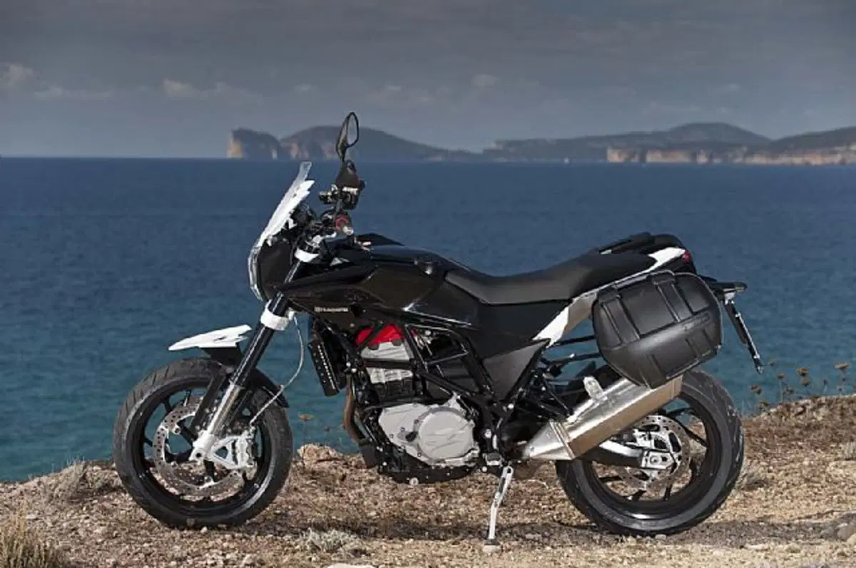 Husqvarna Nuda 900 Nuda 900 R (2011 - 13) (6)