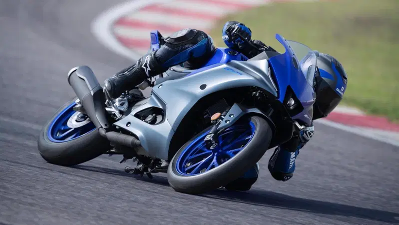 Yamaha R125 2023: ancora pi&ugrave; sportiva