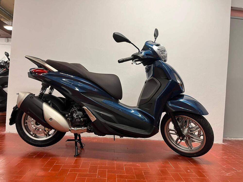 Piaggio Beverly 300 ABS-ASR (2021 - 24)