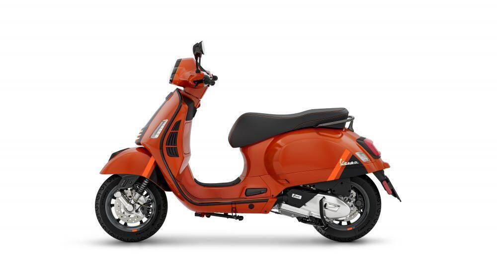 Vespa GTS 300 Super Sport (2023 - 24) (4)