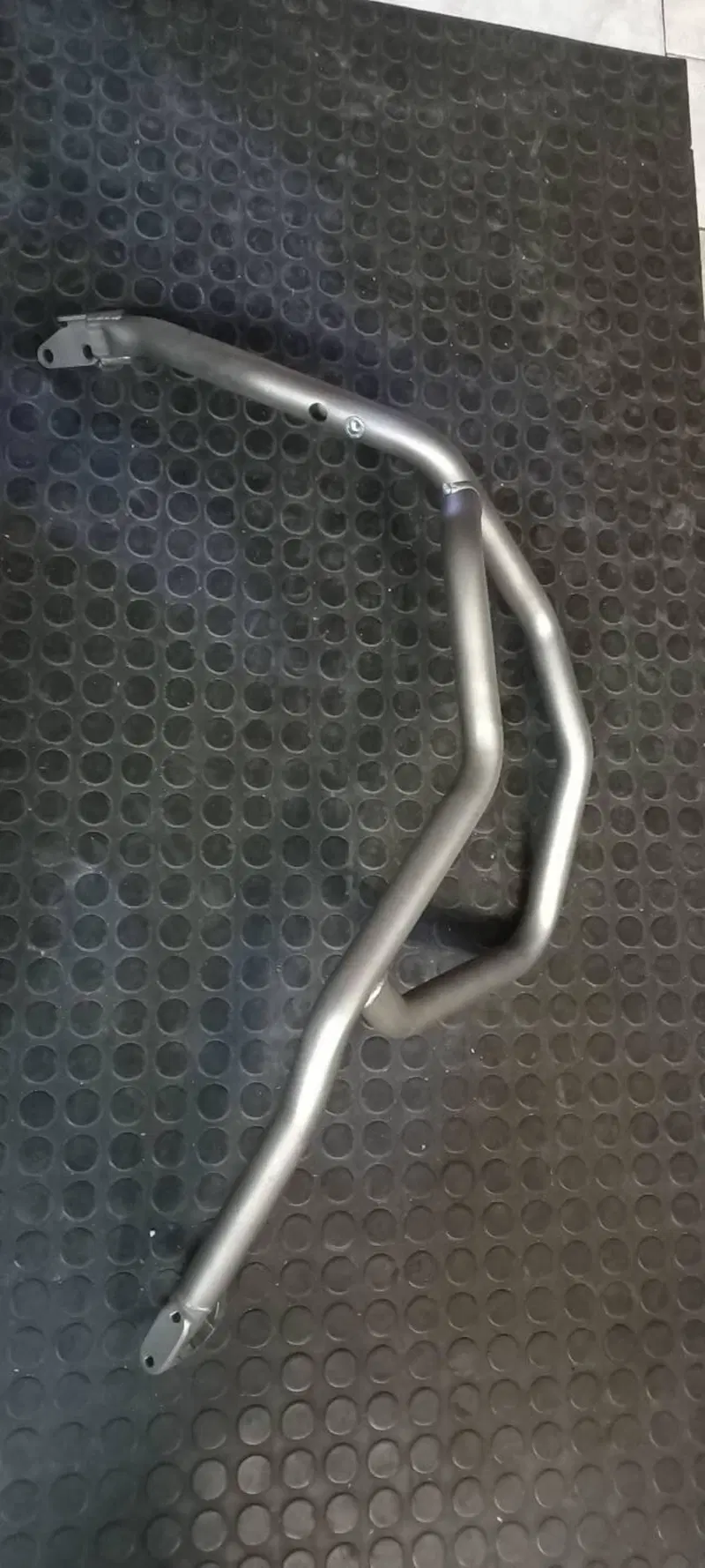 Triumph cod. T2087634 Barra protettiva Sinistra Ti