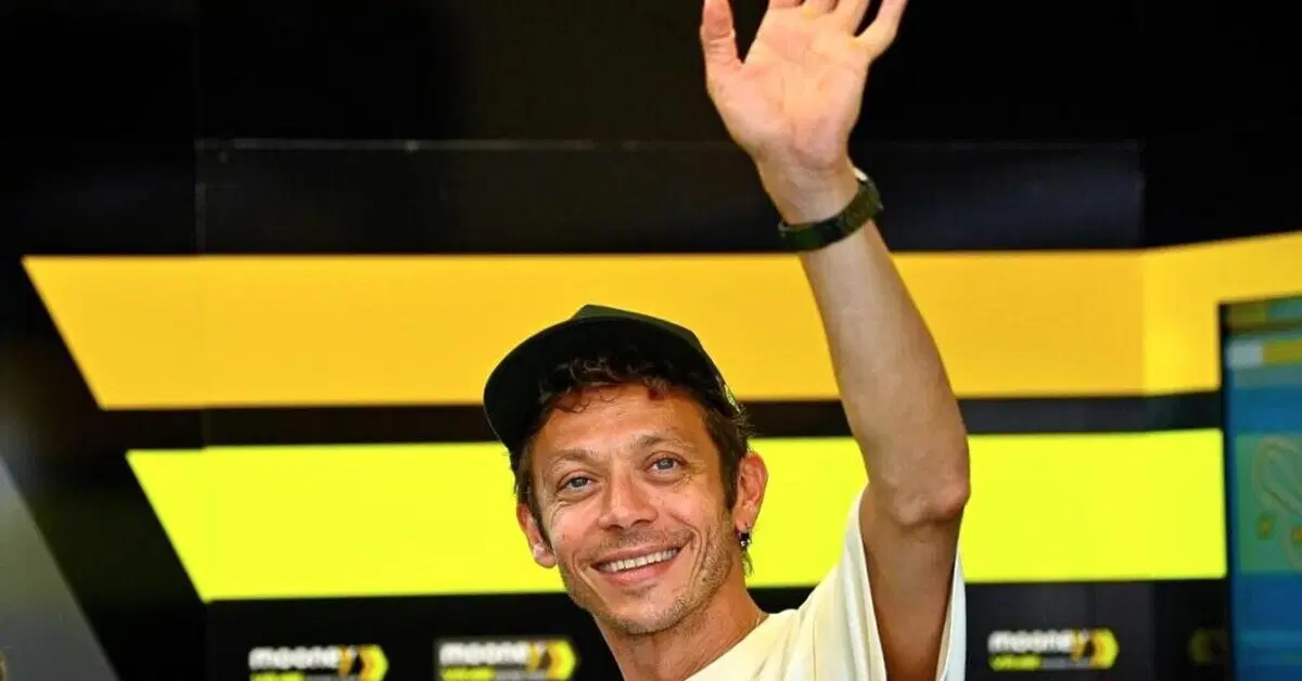 MotoGP 2022. GP di Valencia. C'&egrave; anche Valentino Rossi: le sue parole su Pecco Bagnaia, Yamaha, le moto e la clinica mobile