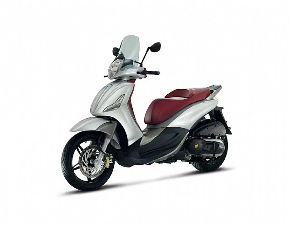 Piaggio Beverly 350 Beverly 350 SportTouring ie (2011 - 15) (11)