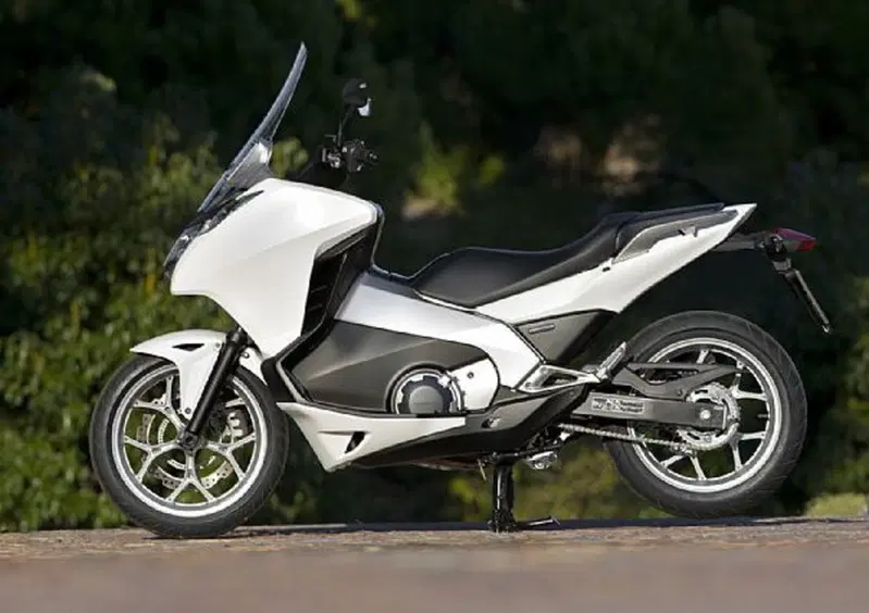 Honda Integra Integra 700 (2011 - 13) (3)