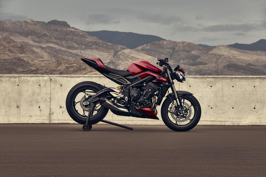 Triumph Street Triple 2023 - immagine 2