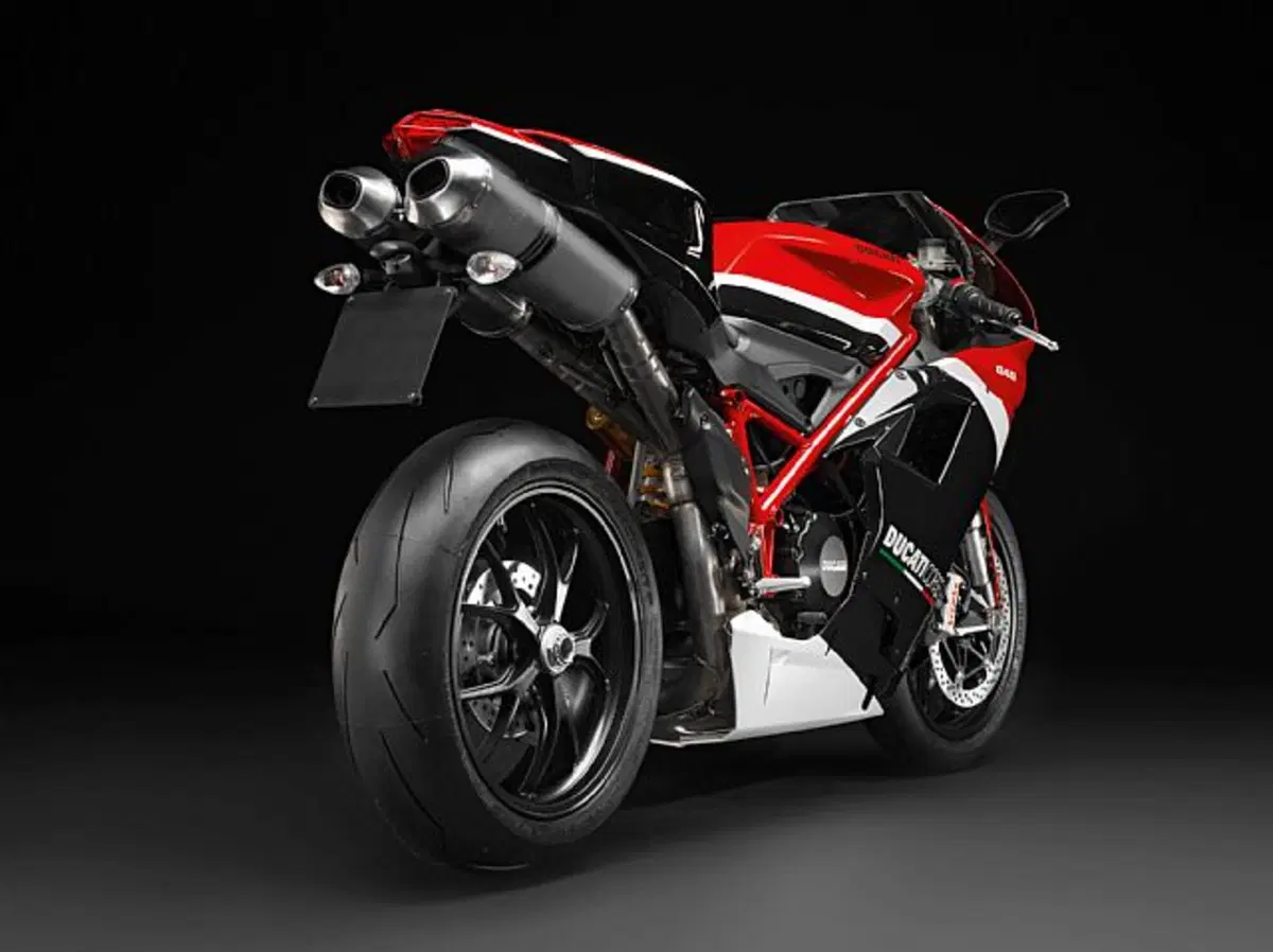 Ducati 848 848 EVO Corse Special Edition (2011 - 13) (2)