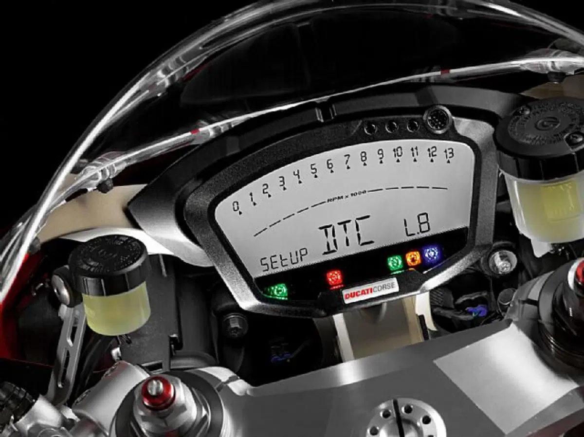 Ducati 848 848 EVO Corse Special Edition (2011 - 13) (6)
