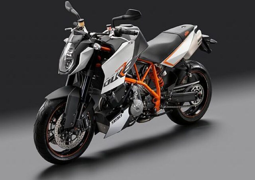 KTM 990 Super Duke R (2012 - 13) (2)