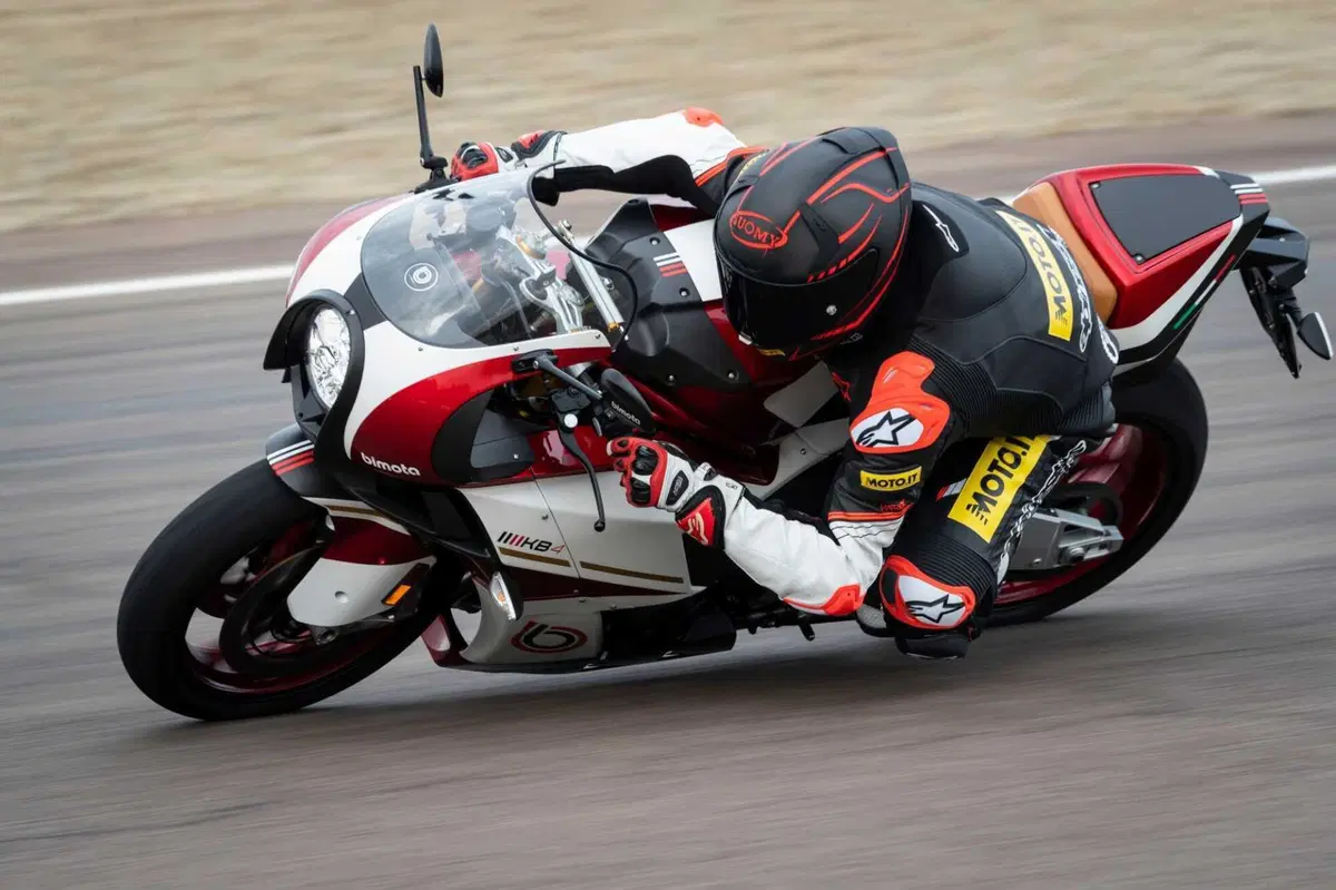 Bimota TESI H2 - KB4 (4)
