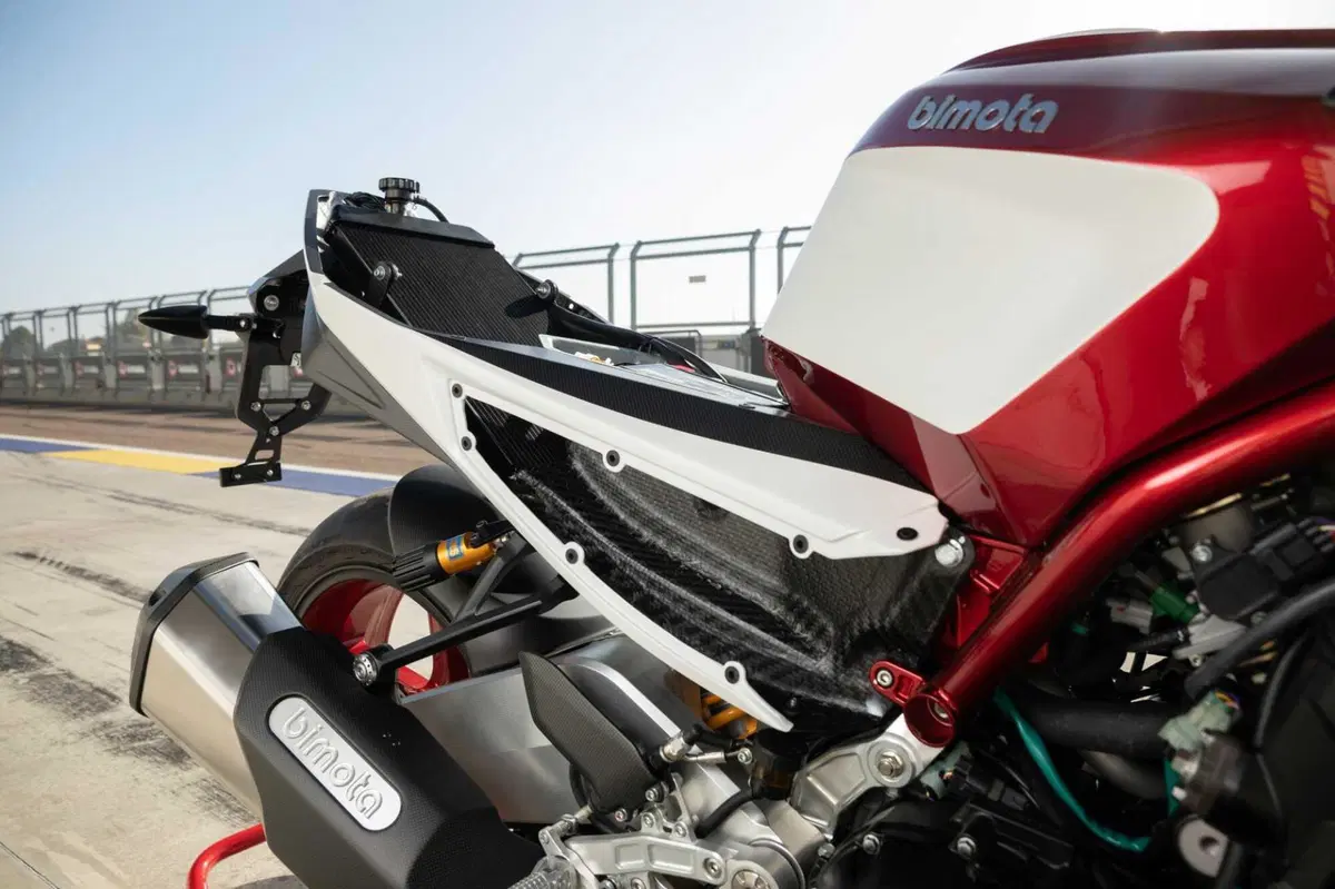 Bimota TESI H2 - KB4 (13)