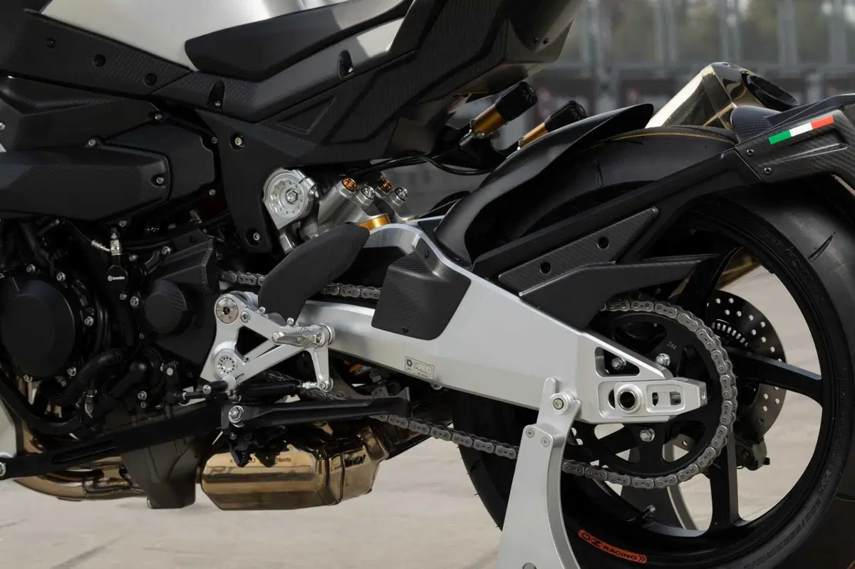 Bimota TESI H2 - KB4 (27)