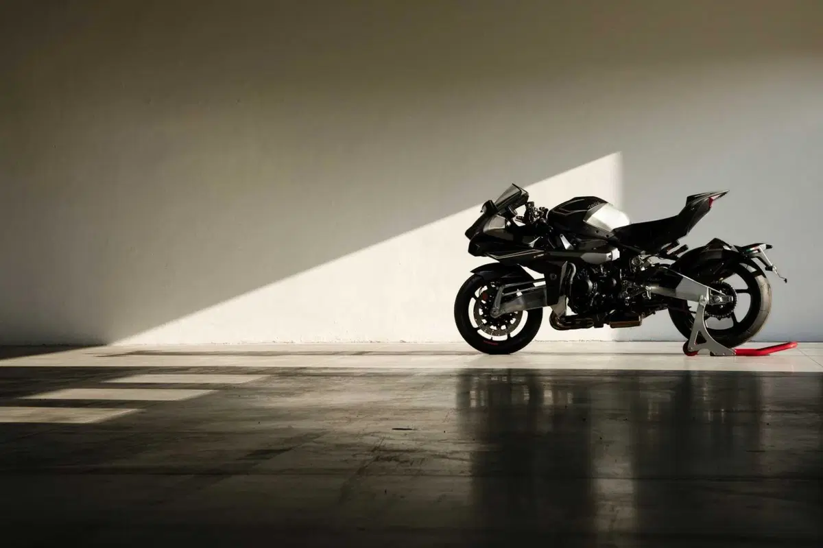Bimota TESI H2 - KB4 (33)