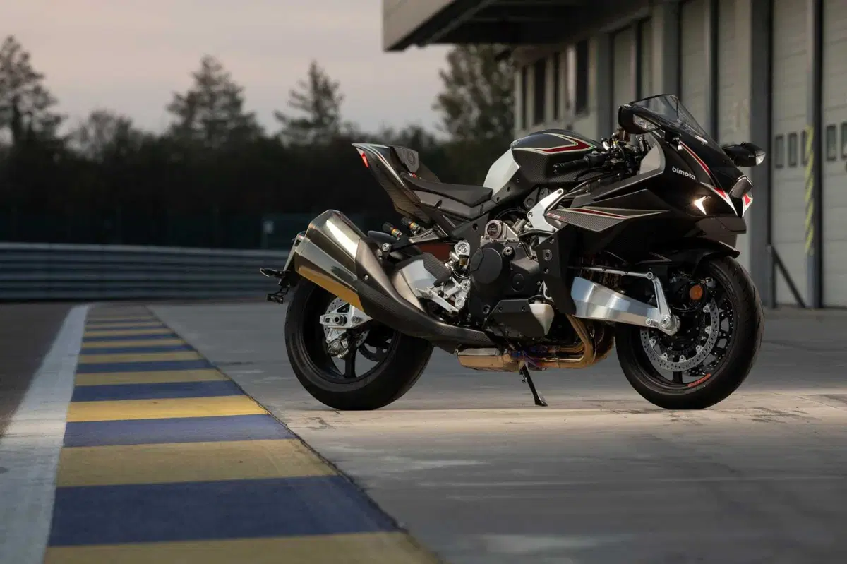 Bimota TESI H2 - KB4 (36)