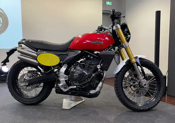 Fantic Caballero 700: cresce la cilindrata e raddoppiano i cilindri || Speciale EICMA 2022