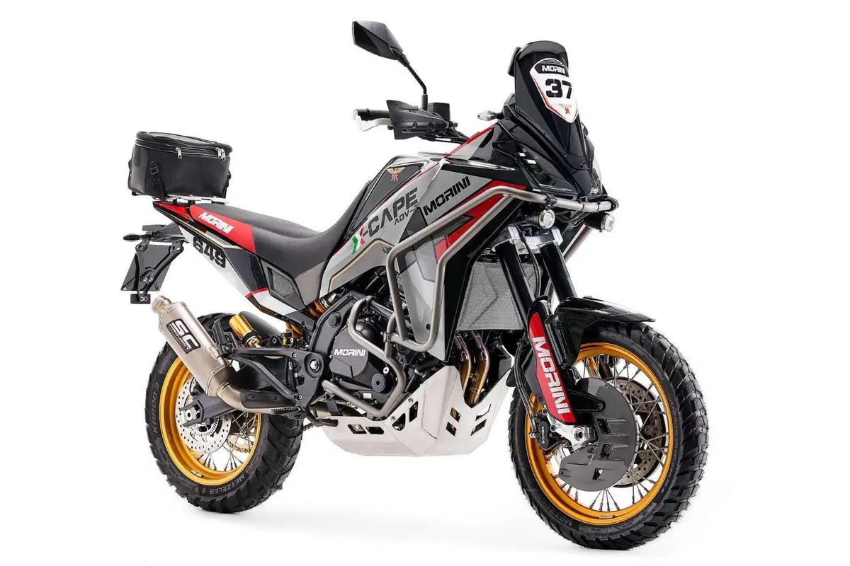 X-Cape Adv-R, dove R sta per Racing (5)
