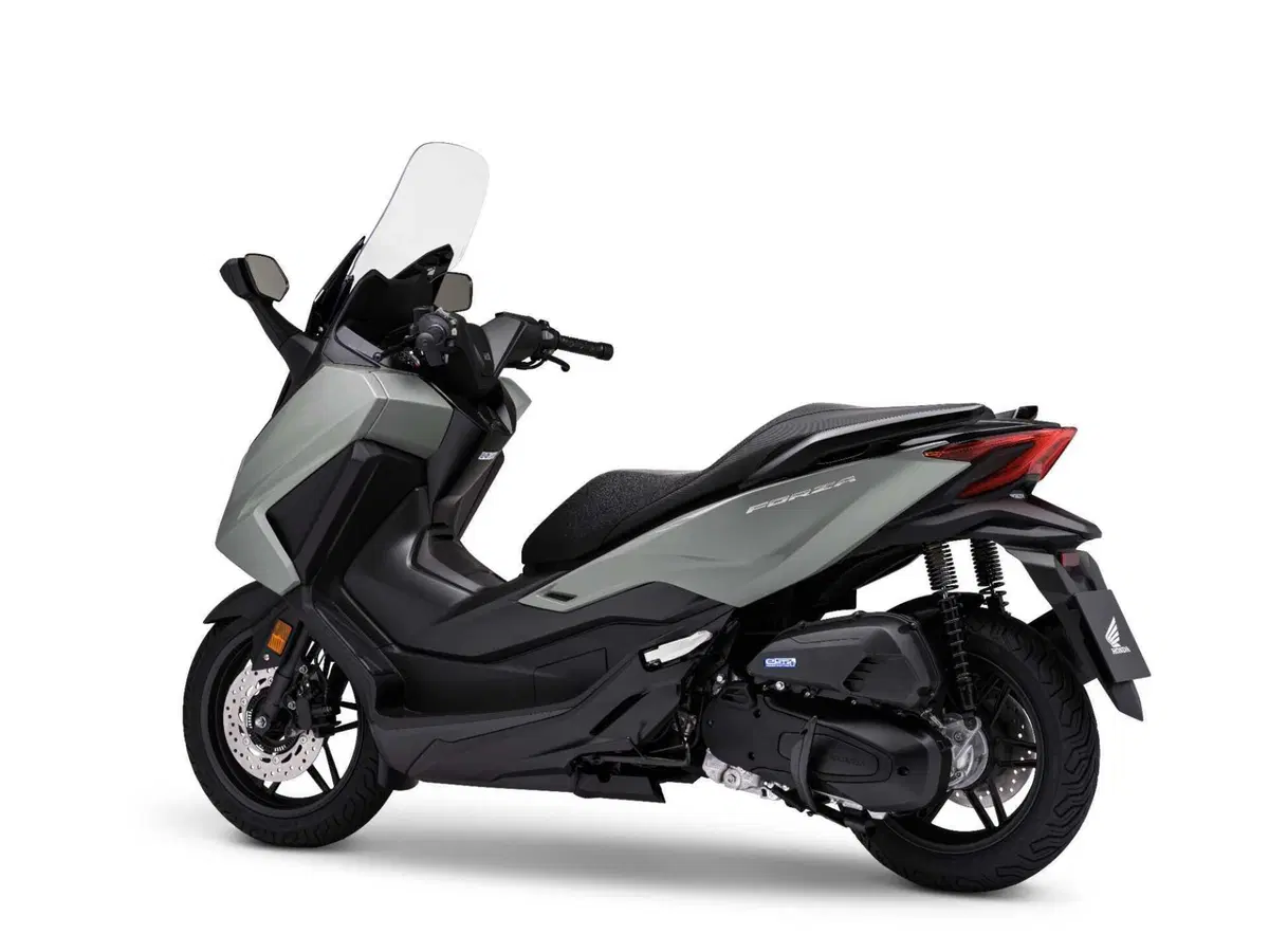 Eicma 2022, le novità: Honda Forza 125 e 350. Cambia lo stile [GALLERY]  (22)