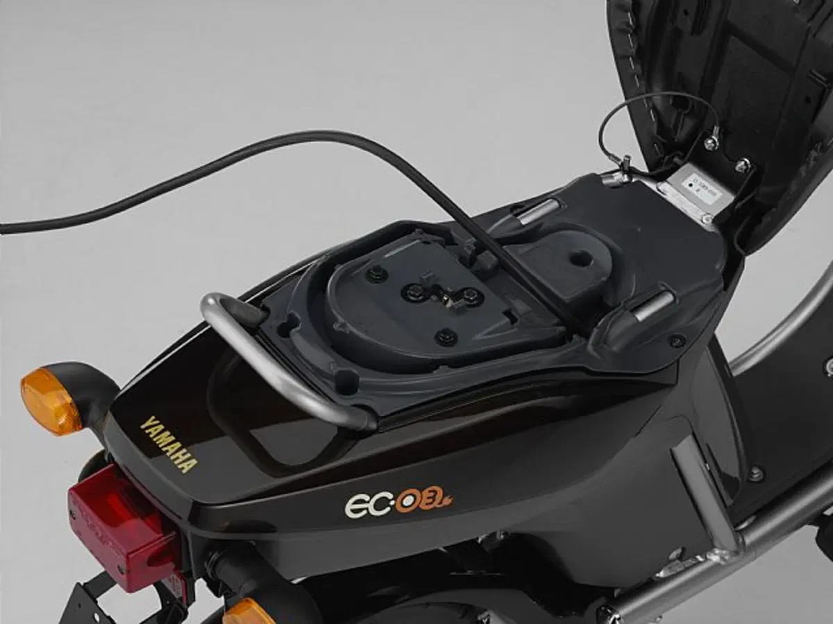 Yamaha EC-03 EC-03 (2011 - 17) (6)