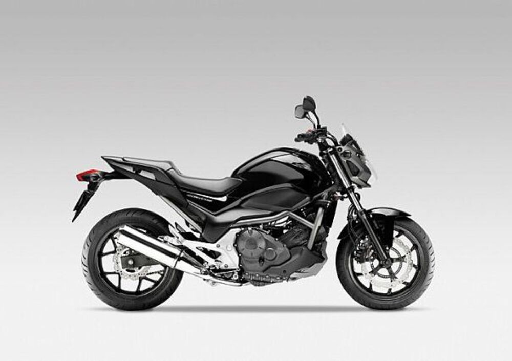 Honda NC700S DCT ABS (2011 - 14) (2)