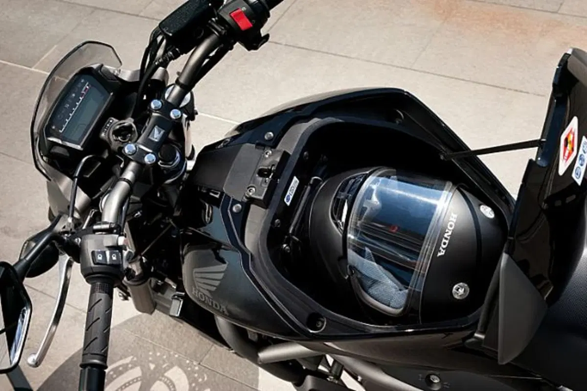 Honda NC700S NC700S DCT ABS (2011 - 14) (7)