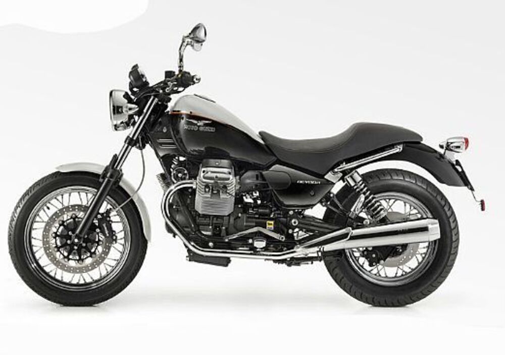 Moto Guzzi Nevada 750 Anniversario (2012 - 13)