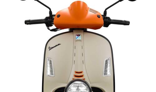 Eicma 2022, le novità: Vespa Gtv. La 300 più classica e potente (3)