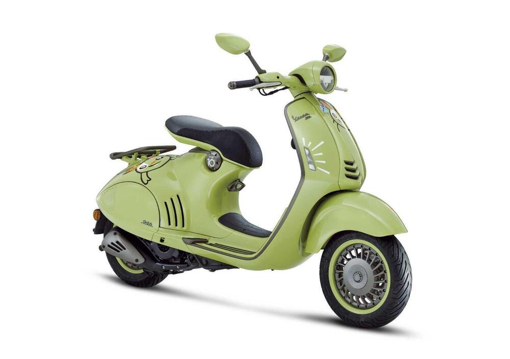 Vespa Vespa 946 10° Anniversario 125 (2023) (2)