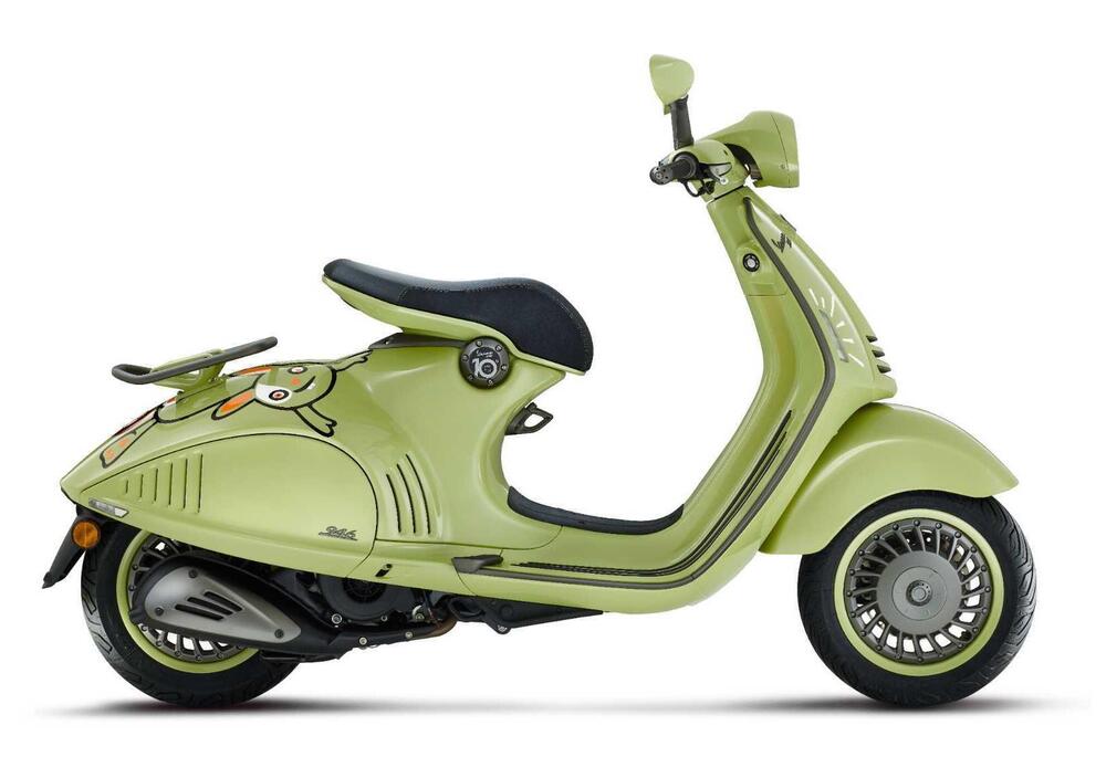 Vespa Vespa 946 10° Anniversario 125 (2023) (4)