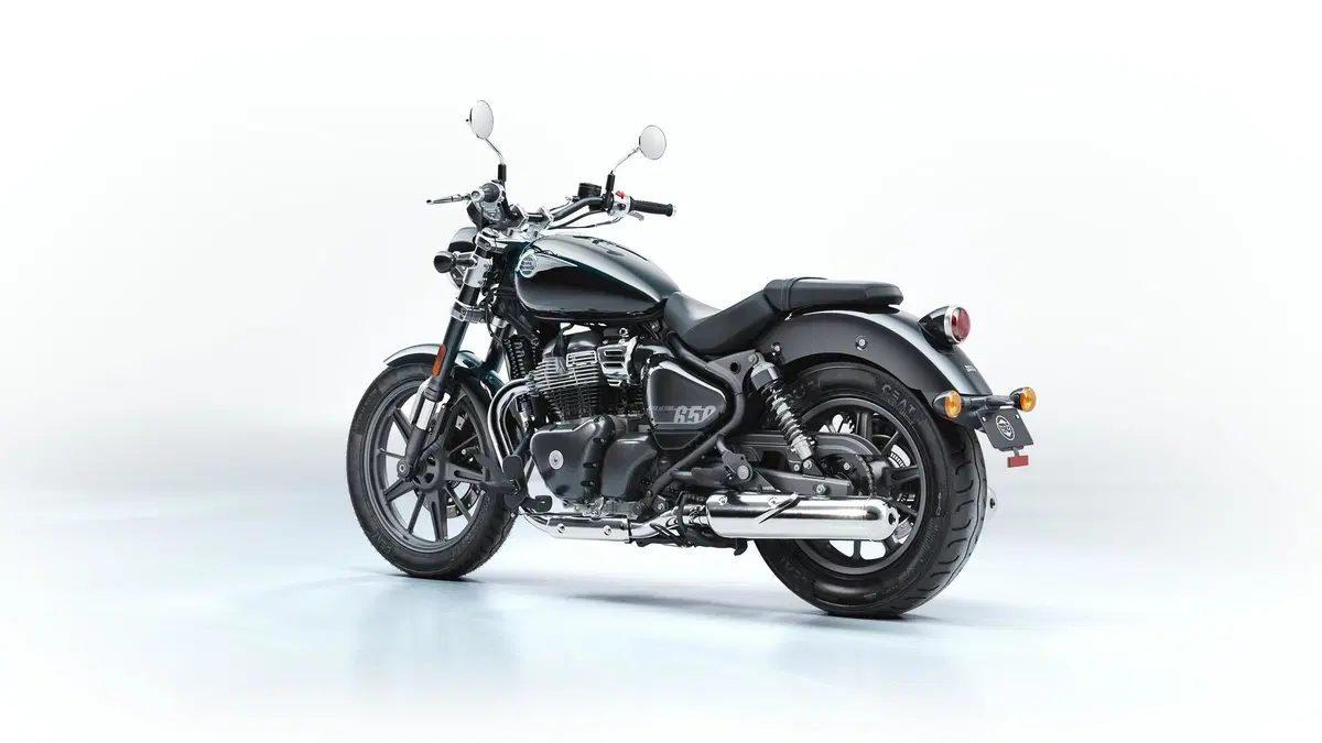 Eicma 2022, le novità. Royal Enfield Super Meteor 650: mid-size cruiser [VIDEO e GALLERY]  (5)