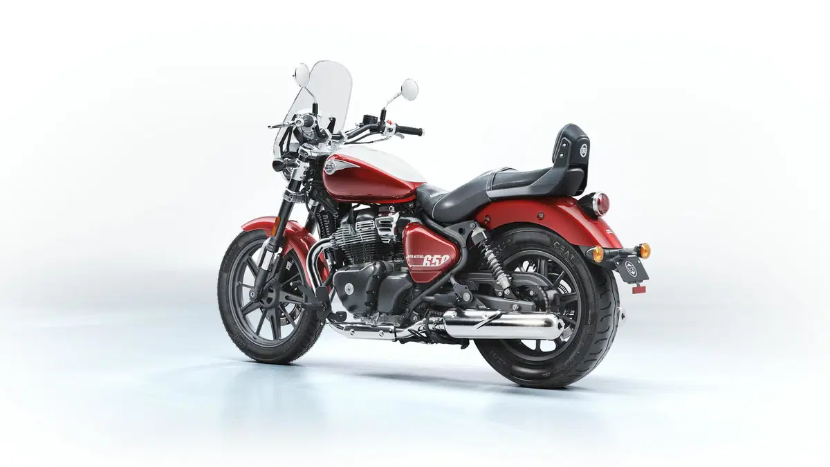 Eicma 2022, le novità. Royal Enfield Super Meteor 650: mid-size cruiser [VIDEO e GALLERY]  (11)