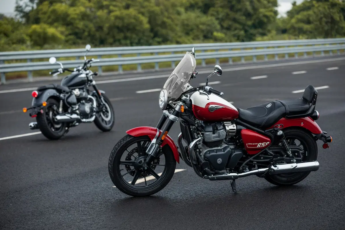 Eicma 2022, le novità. Royal Enfield Super Meteor 650: mid-size cruiser [VIDEO e GALLERY]  (12)