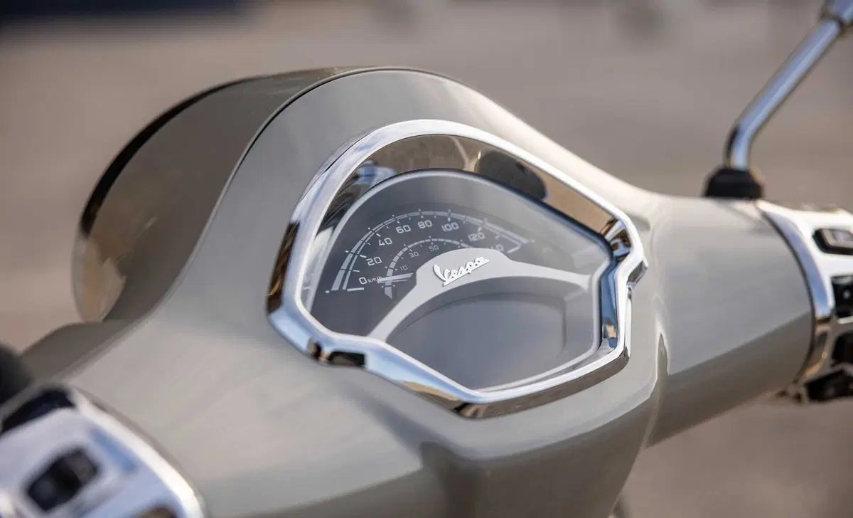 Vespa GTS 300 GTS 300 (2023 - 24) (6)