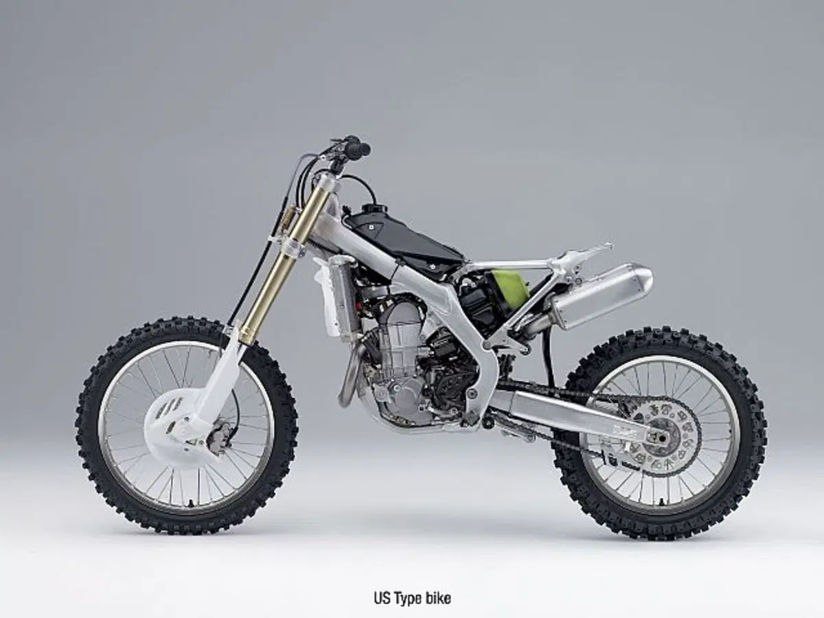 Honda CRF 450R CRF 450R (2013) (5)
