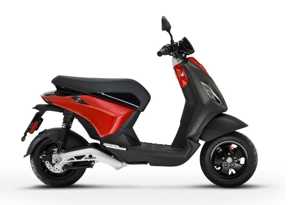 Piaggio 1 Active (2022 - 24) (4)