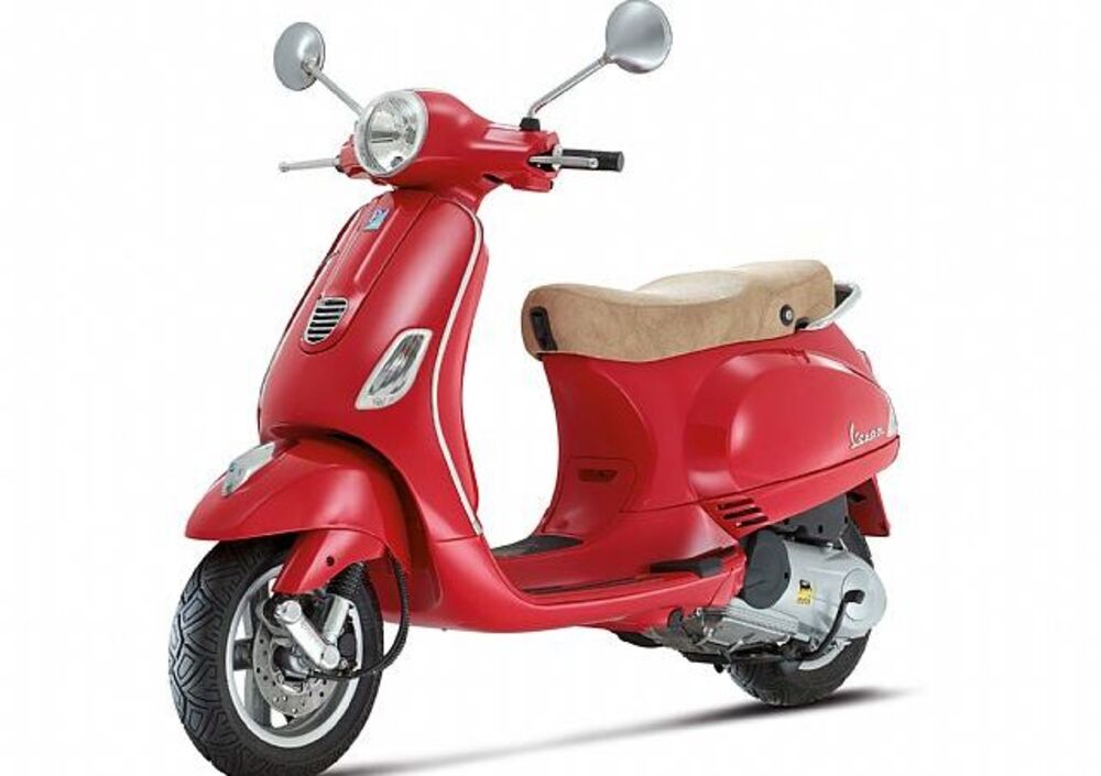 Vespa LX 125 3V (2012 - 14) (2)