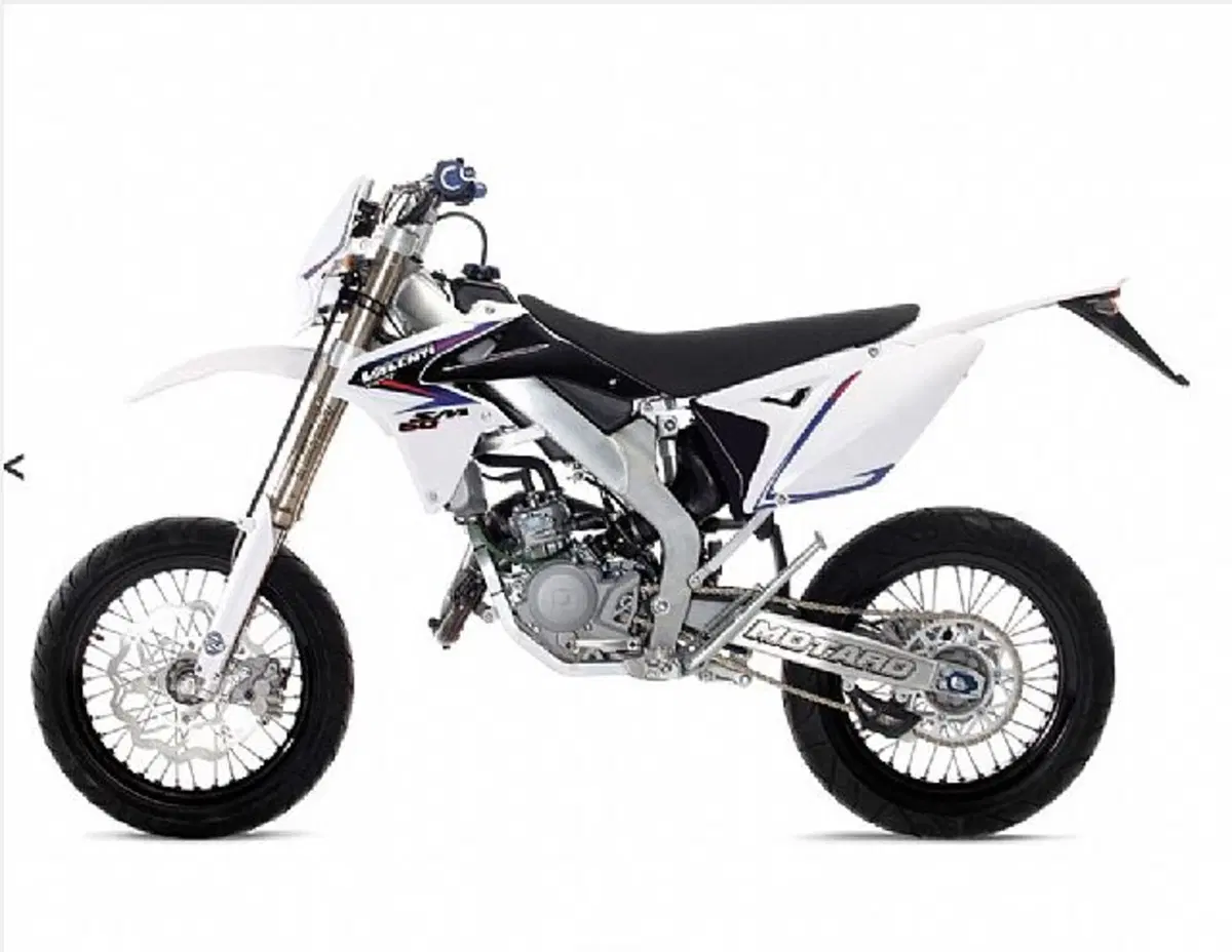 Valenti SM SM 50 (2013) (2)