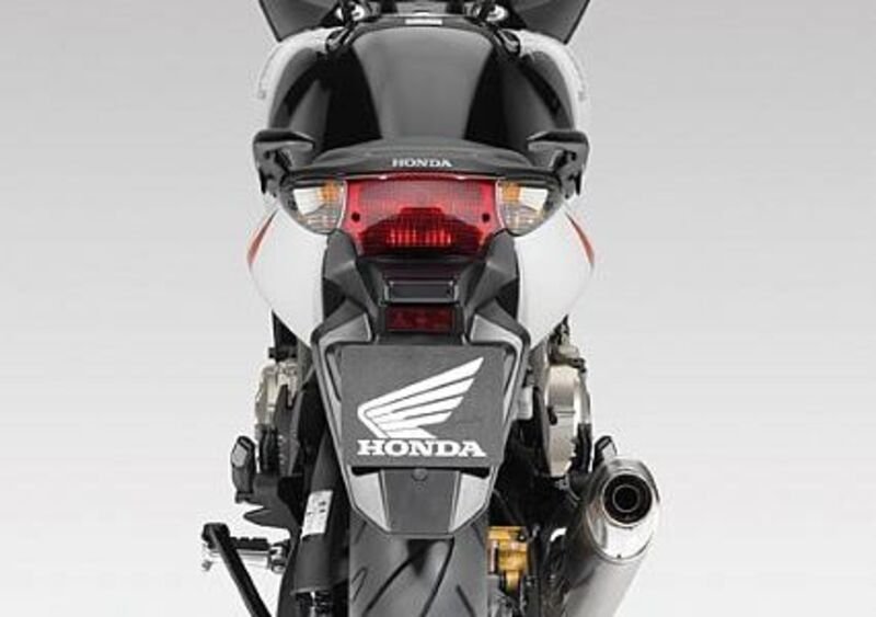 Honda CBF 600 CBF 600 S ABS (2012) (6)
