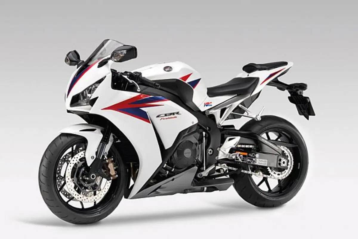 Honda CBR 1000 RR CBR 1000 RR Fireblade eC ABS (2012 - 15) (2)