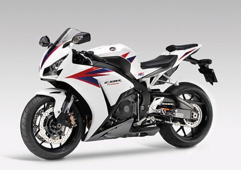 Honda CBR 1000 RR Fireblade eC ABS (2012 - 15) (2)