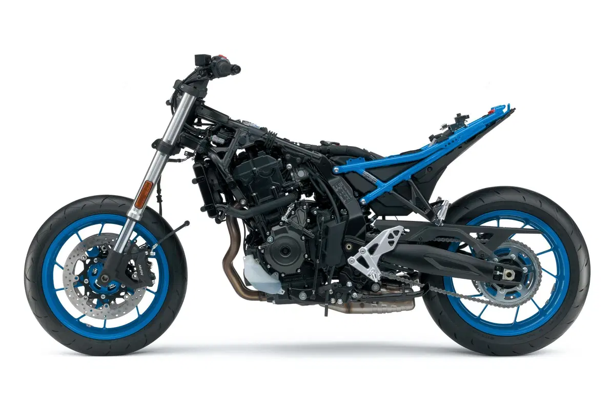 Eicma 2022, le novità: Suzuki GSX-8S. Arriva una streetfighter [VIDEO e GALLERY] (17)
