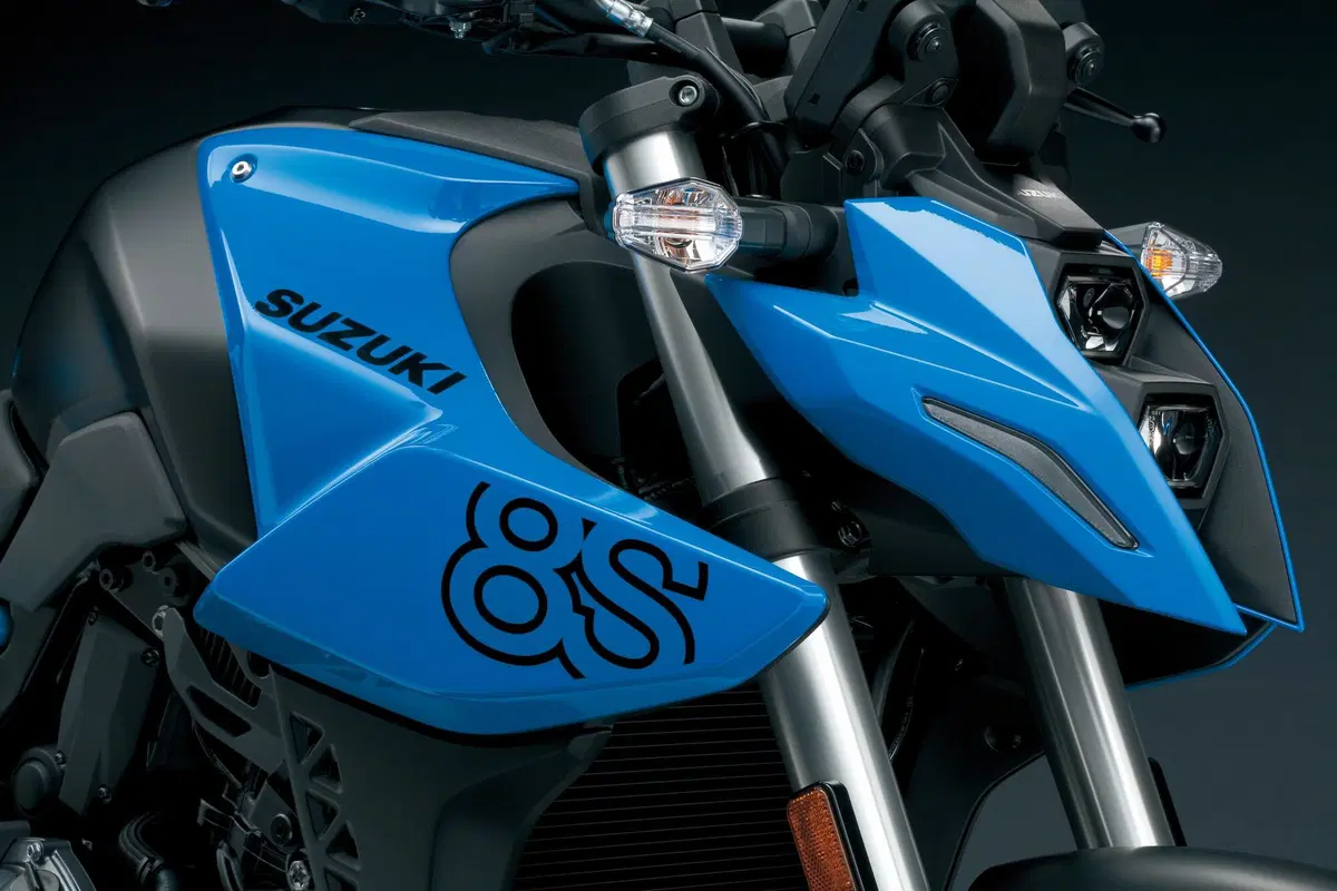 Eicma 2022, le novità: Suzuki GSX-8S. Arriva una streetfighter [VIDEO e GALLERY] (29)