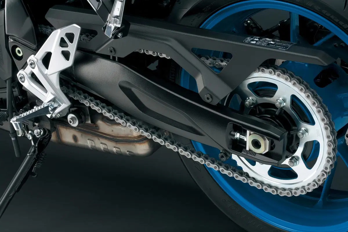Eicma 2022, le novità: Suzuki GSX-8S. Arriva una streetfighter [VIDEO e GALLERY] (30)