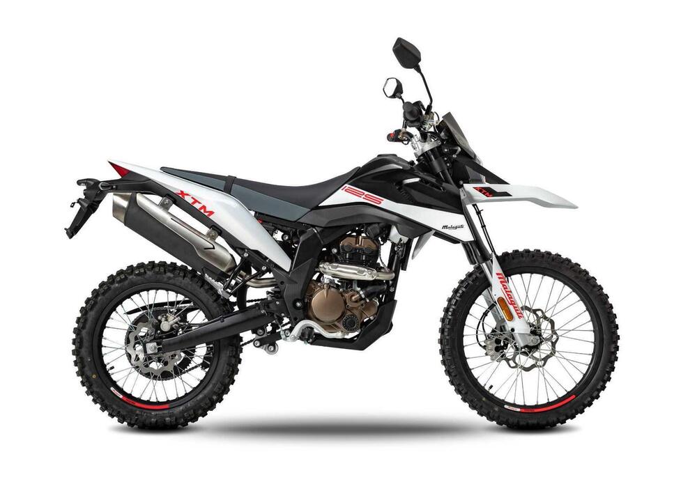 Malaguti XTM 125 (2023 - 24) (2)