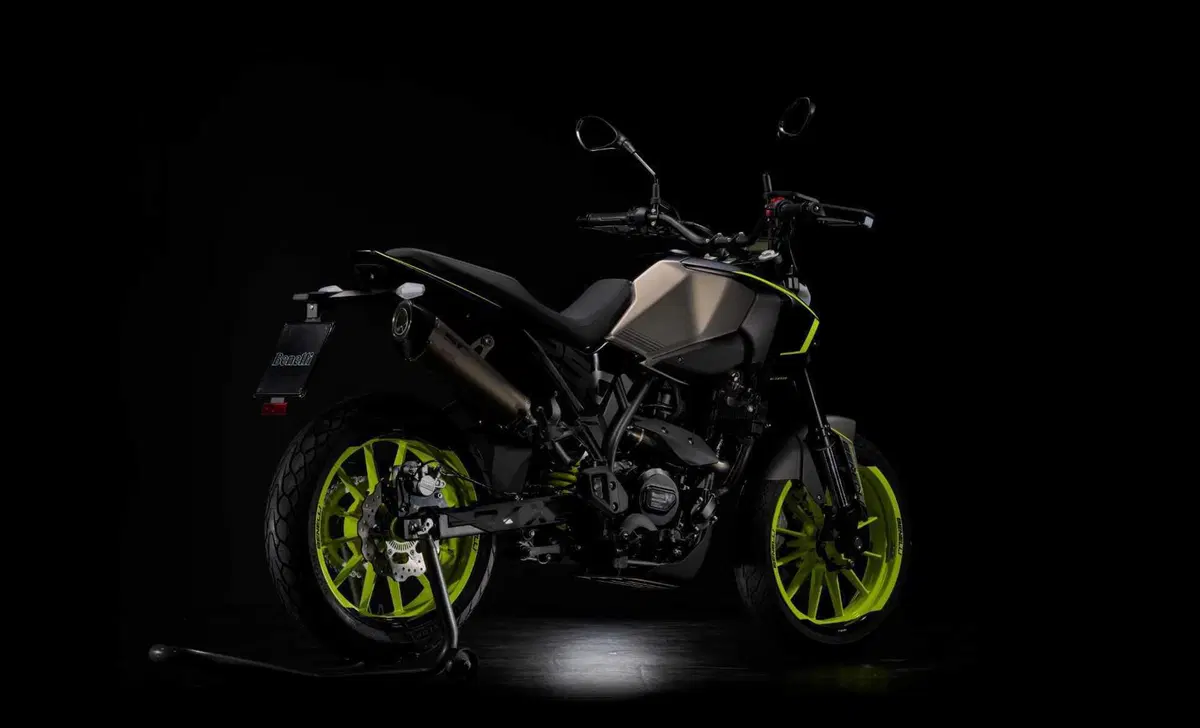 Benelli BKX 250 BKX 250 S (2023) (3)