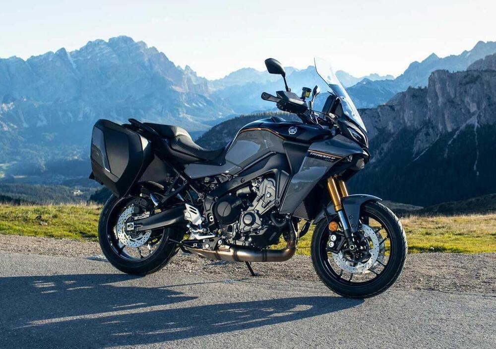 Yamaha Tracer 9 GT+ (2023 - 24) (5)