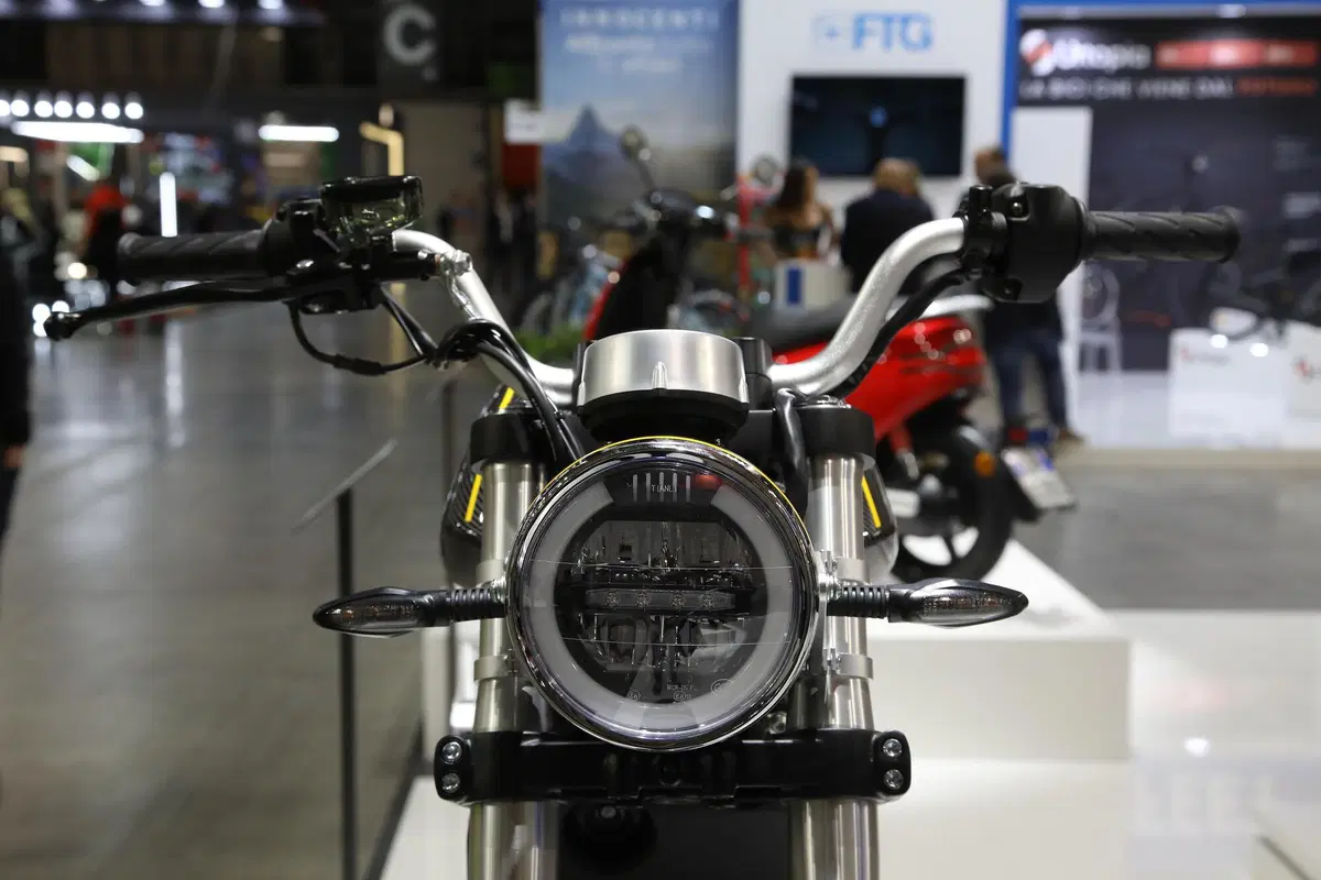 EICMA  2022, le novità. Horwin CR6 e SK3 (8)