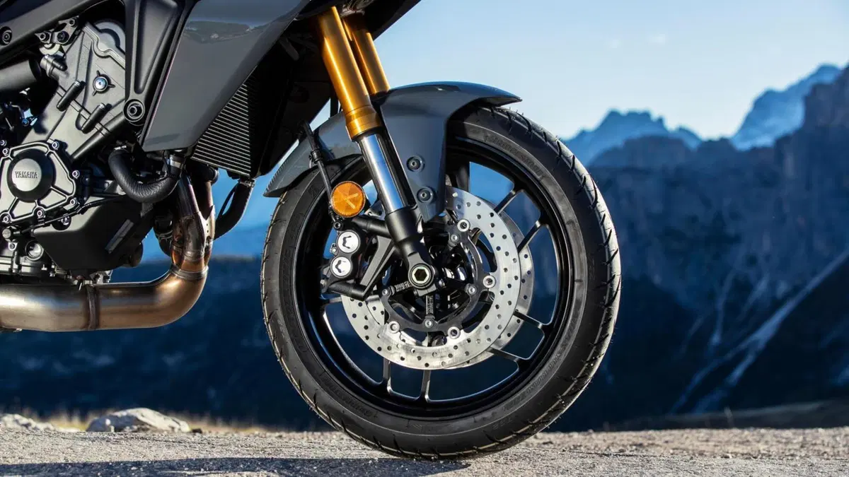 Eicma 2022, le novità: Yamaha Tracer 9 GT+. Con dei bei più [VIDEO e GALLERY] (16)